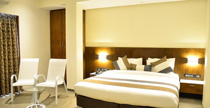 Hotel Celestiial , Candolim Ngoại thất bức ảnh