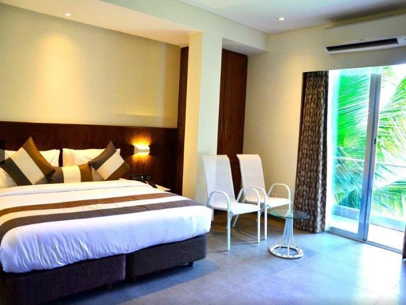 Hotel Celestiial , Candolim Ngoại thất bức ảnh