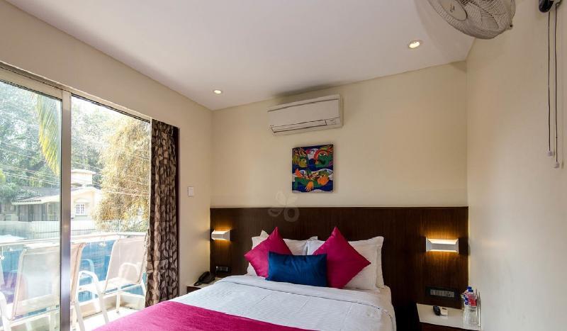 Hotel Celestiial , Candolim Ngoại thất bức ảnh