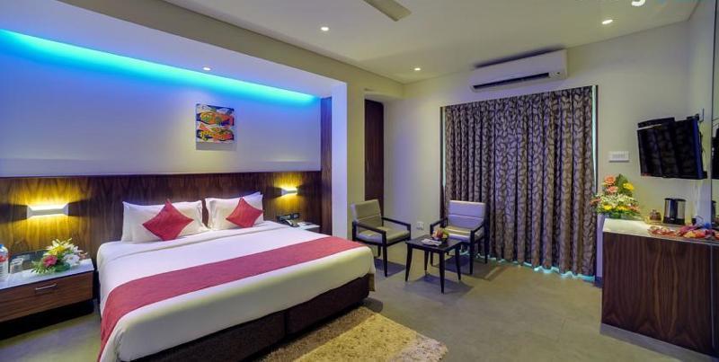 Hotel Celestiial , Candolim Ngoại thất bức ảnh